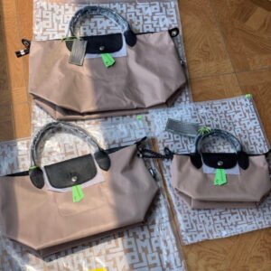 Longchamp Le Pliage Bag in Hawthorn Pink