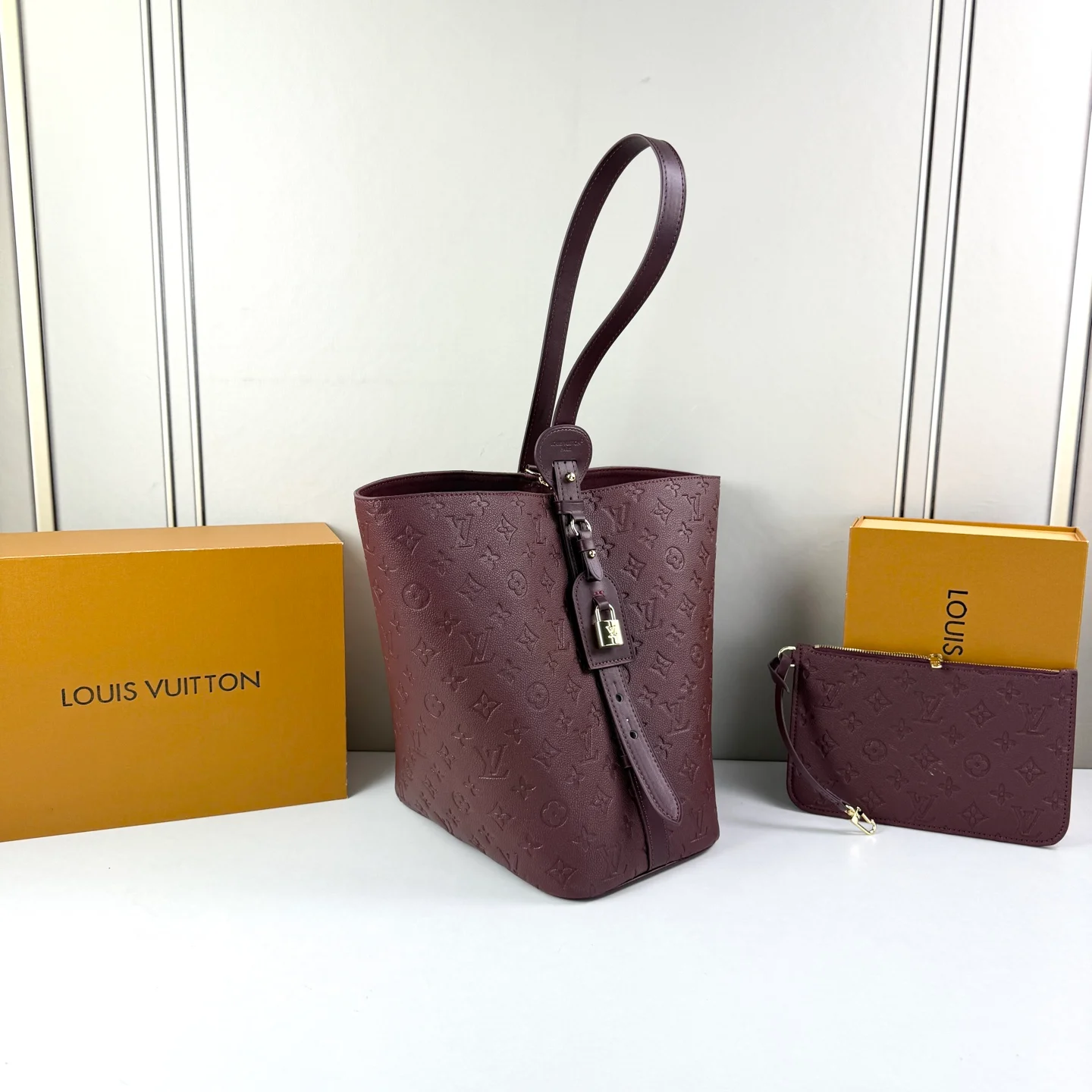 louis vuitton all in mm bucket bag embossed leather burgundy mm, view 02