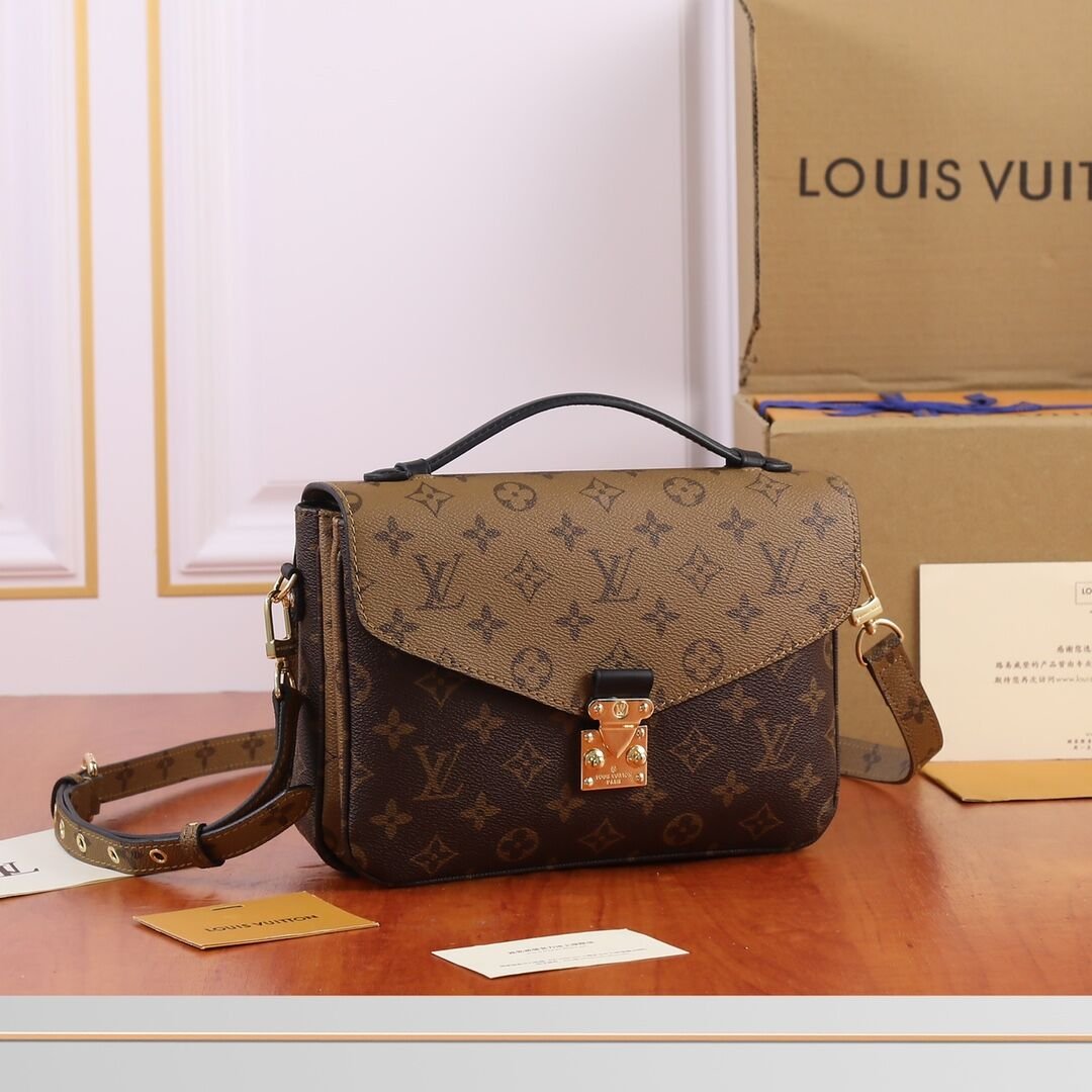 Louis Vuitton Pochette Métis, Monogram Reverse in Monogram Reverse, view 2