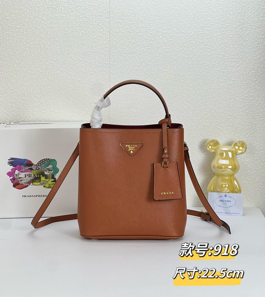 Prada Double Saffiano Bucket Bag, 22.5 cm in Brown
